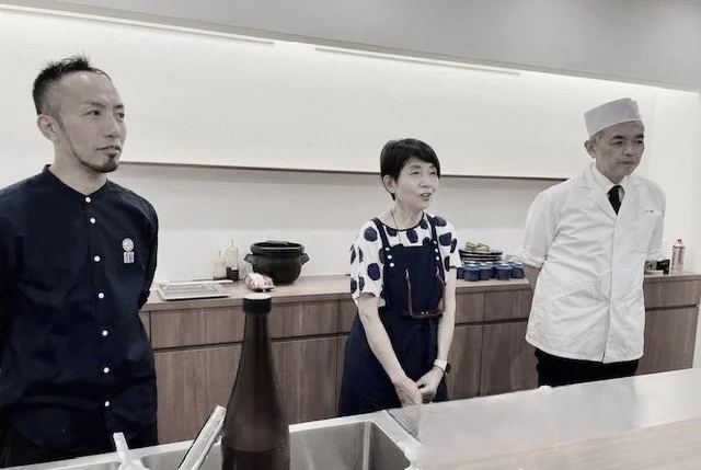 【 6月3日(水) スケジュールはいかがですか？】

米のちからを最大限に、
ただひたすら唯一無二の酒を醸す
あいちが誇るこだわりの銘酒「義侠」

山忠本家酒造  十一代目 山田昌弘氏

地を知り、季を映す…
あいち地元の素材を誰よりも知り尽くす料理人
農林水産大臣賞二冠、ミシュラン掲載店

小伴天はなれ 日本料理一灯 長田勇久氏

ここにしかない饗宴が、今年も幕を開けます

現在、仕込み中✨

詳細、お申し込みは、後日お伝えいたします✨
今しばらく、しばらく、お待ちくださいませ🙇‍♀️

おいしくらし工房覚王山 代表 水谷陽子

#義侠
#山忠本家酒造
#日本料理一灯
#おいしくらし工房覚王山
#ここライフ100